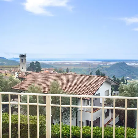Holiday home 4 Bedroom Gorgeous In